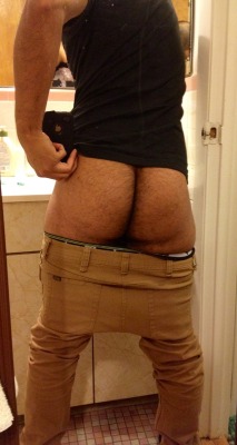 assholelicker1229:  Really nice hairy ass!!