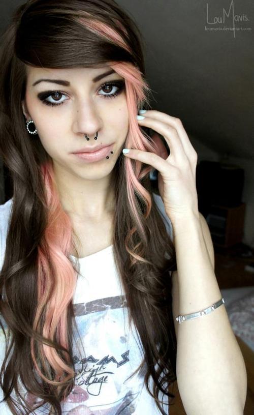 Boobs, pls?