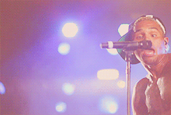 Chris Brown, seu gostoso! :p