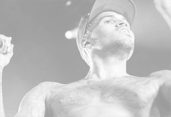 Chris Brown, seu gostoso! :p