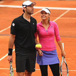 rodrigoernestolaguardia:  Santi González y Klaudia Jans, finalistas de Roland Garros 2012.