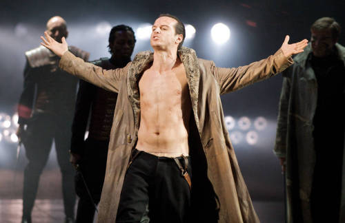 09231204:Some shirtless Andrew Scott from Emperor and Galilean