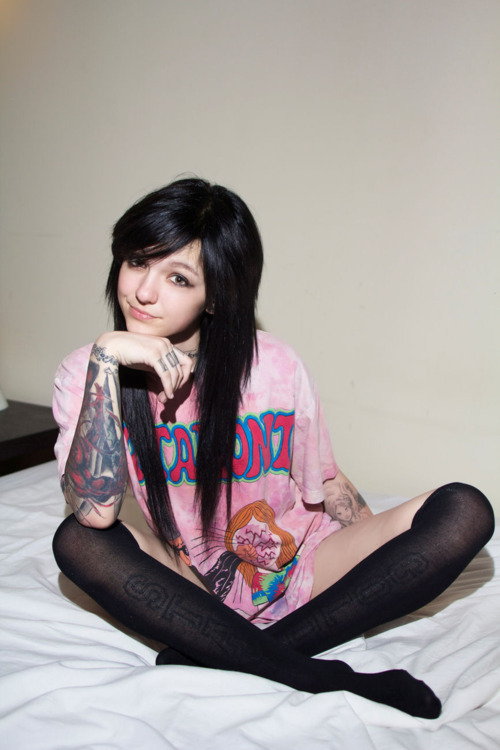 fuckherprettylittleface