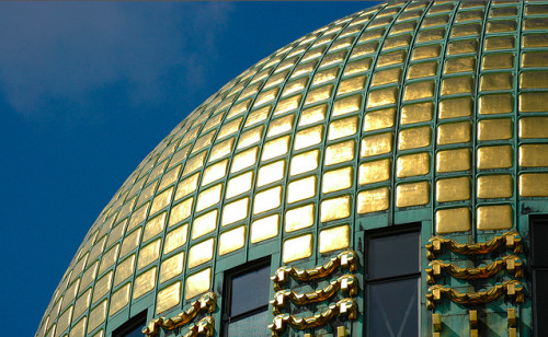 ein-bleistift-und-radiergummi:Otto Wagner - Kirche Steinhof, Vienna.