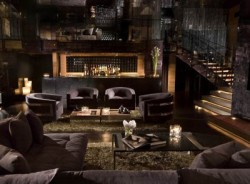 freier-raum:  Dark neutral interior 