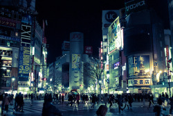 japanlove:  Shibuya crossing at night by Silver Hage on Flickr.