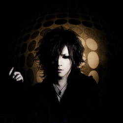 aikae-aiko:  Ruki new twitter icon ♥  