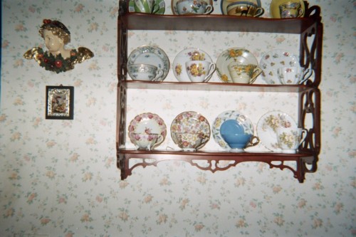 tea plates