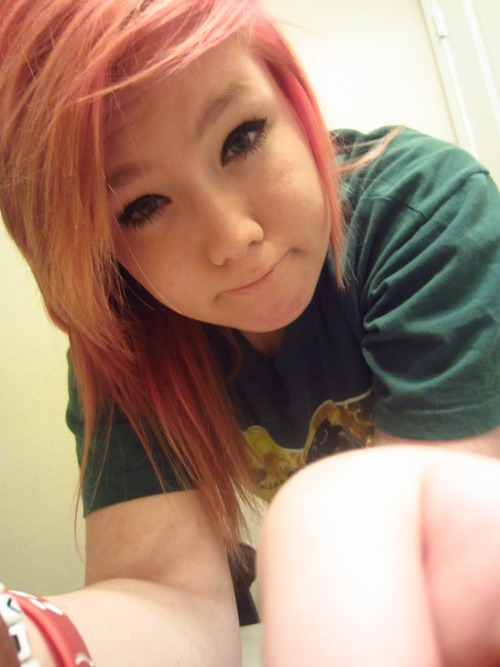 sens4tion:  Hiiiiii. ~ shit0uttaluck.tumblr.com