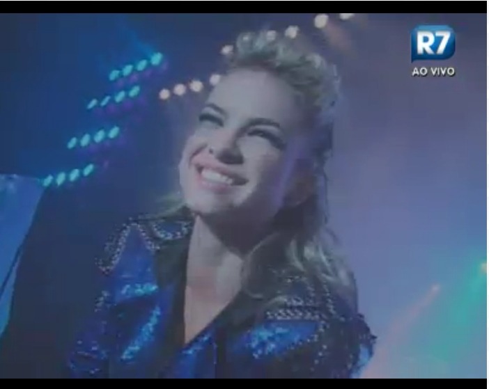 rebeldeoutrafrequencia:  O sorriso mais lindo ♥