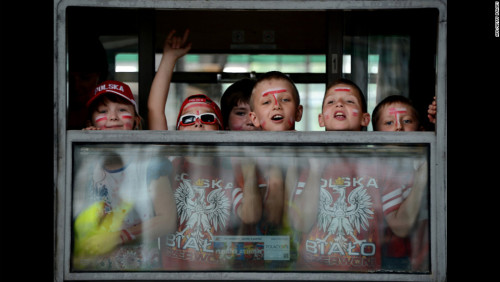 kwameosei:Poland fans on train