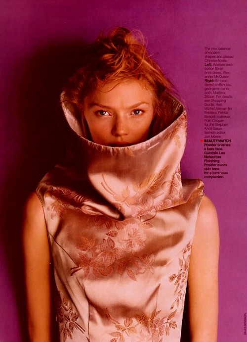 Elle Portugal, March 1997 Photographer: Gilles Bensimon Model: Jodie Kidd Alexander McQueen, Sprin