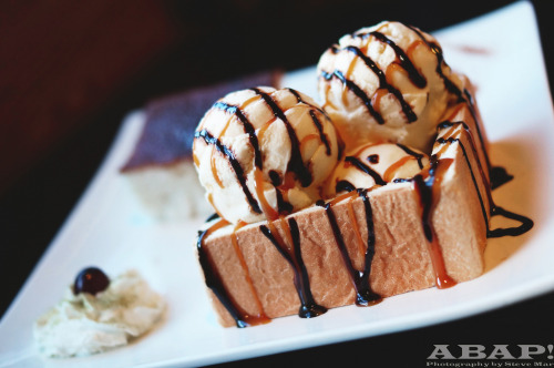 gastronomyfiles:  Caramel Brick Toast - Factory Tea Bar, San Gabriel, CA (by AsBallinAsPossible!) 