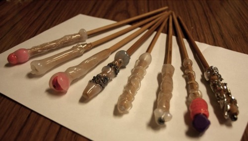 pseudofailure: savvylikeyeahhh: Make Your Own WandsThis is actually a pretty cool idea, and the re