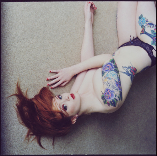 fuck-yeah-suicide-girls:  Lass Suicide I FOLLOW BACK
