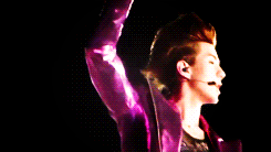 endlesslo7e:  what clubbing with chanhun would look like happy virus chanyeol grooving