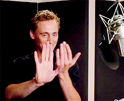 lokii-d:Tom voicing Loki in the video game “Thor”Oh my god, the second gif.