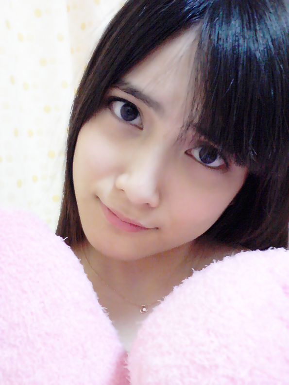 akibeya:  入山杏奈 - Google+ - じゃーあ 妹かお姉ちゃんだったら♥？