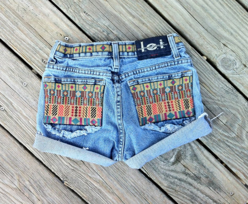 p-ink-lemonad-e: maluhia-sea: roserai-e: fave shorts ✿ ♡follow for more♡