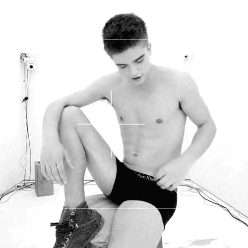 Sex River Viiperi looking very cute in Calvins. pictures