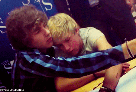 Niam Gay Porn - thumbs.pro : So I've come to the conclusion that Niall is the band slut.