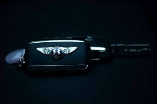 XXX johnny-escobar:  Keys to the Bentley :)  photo