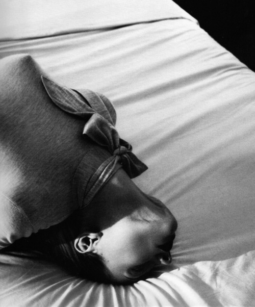 jarrodis:  Martha Streck in Numéro December 2010 by Anthony Maule 