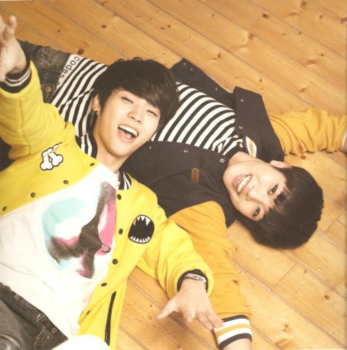 kpoplust:  I love these jackets! Also, why are you kids so cute? 