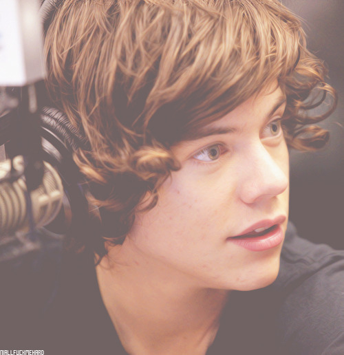 niallfuckmehard:  9/20 Perfect Photos of Haz 