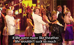 klaineneverends:  What if life were like theater (x) 