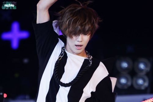 smtownelf-exo:  SMTOWN in Taiwan - SHINee cr: as tagged DO NOT EDIT