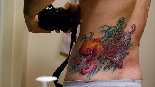 boneshakerrr:  Thinking about getting this along with my Hawaiian tattoo 