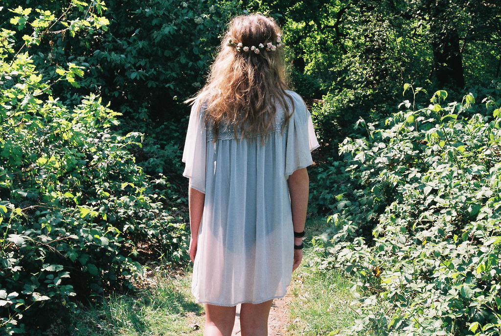floralibus:  (by victoria//grout) 