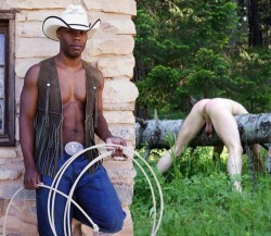 gay-slaves-of-black-masters:  slave awaiting a richly deserved beating  Yes Master beat me gd!!!