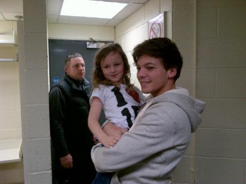 letsbangniall:  Cutest fucking thing EVER. -K 