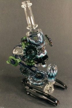 bunnybundy:  Yeah. This is a microscope bong.