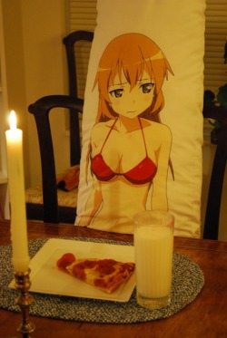 its-raining-sarcasm:  animeswaggie:  basedmanga:  stop being tsundere and eat the fuckkin pizza  she cant shes stuffed  get out 