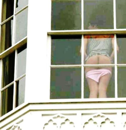 rearwarmer-tumblr-com:  Public display of her spanked bare bottom.  Great idea