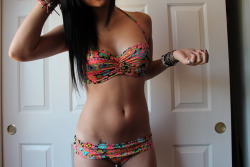 cherishmetodayforgetmetomorrow:  I want this bathing suit .