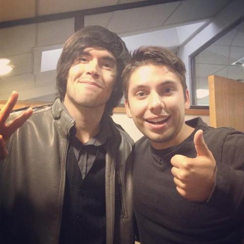 reachoutandfollowme:  Estos 2 si que me han hecho reir wn :’)!