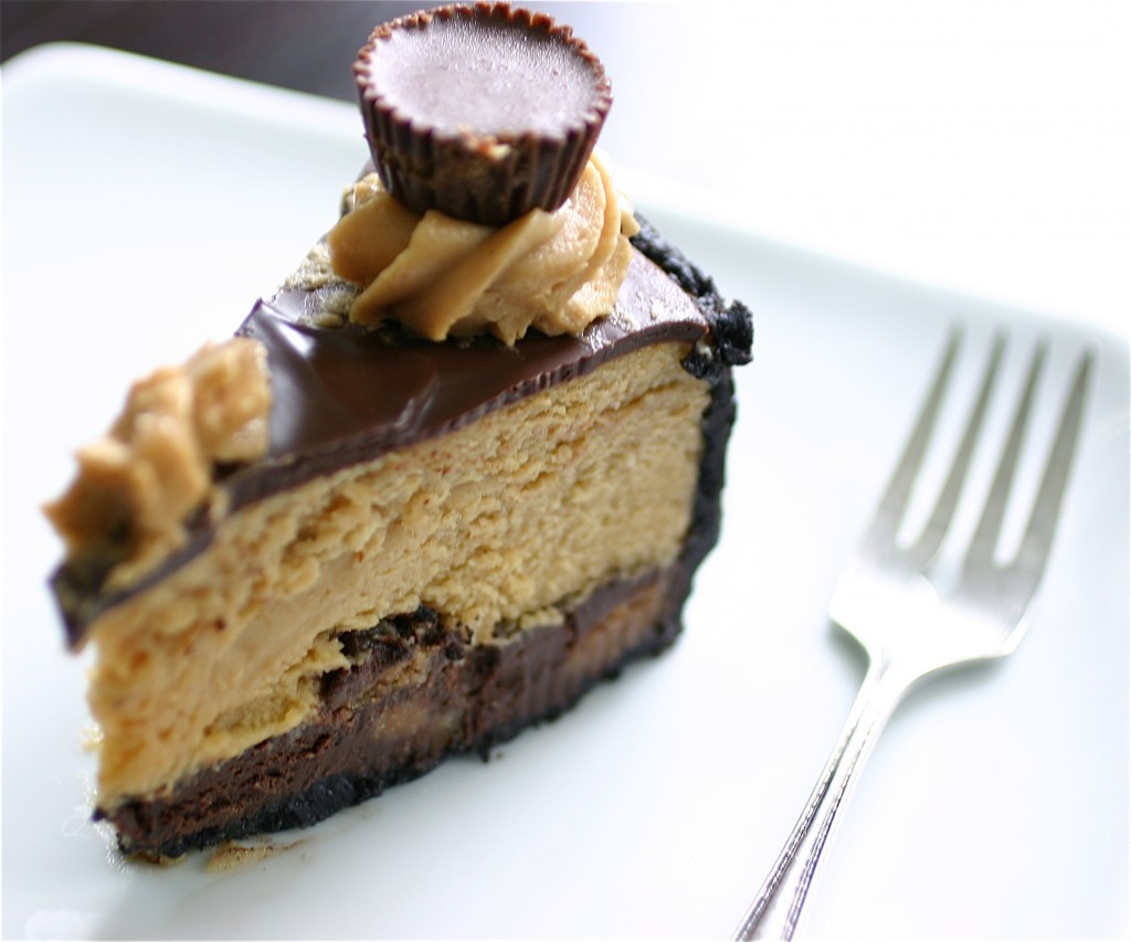 thecakebar:  peanut butter cup cheesecake 