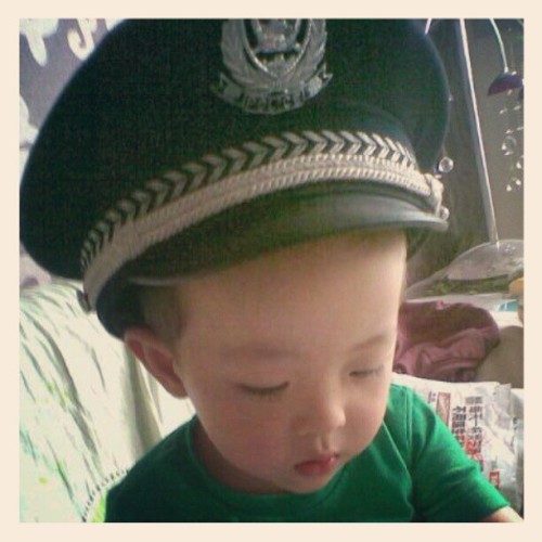 Don&rsquo;t move, I am police (使用Instagram拍摄)