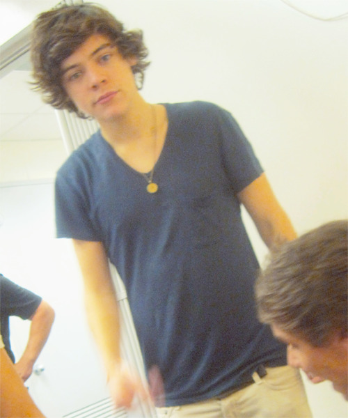 pry the darkness from my eyes