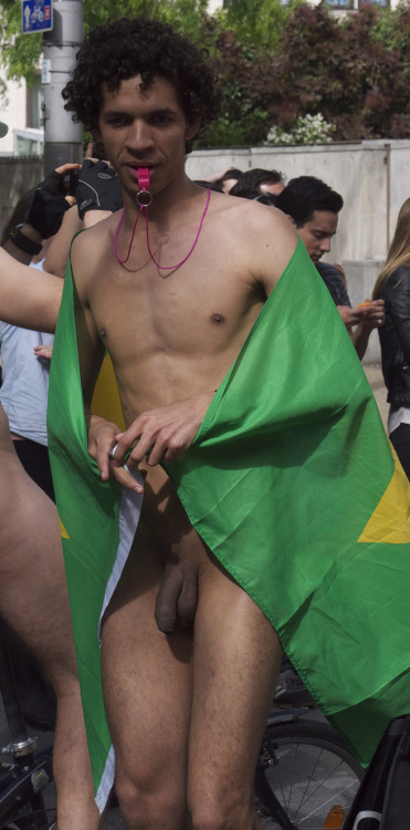 turistico11:  Brazilian at WNBR 2012  porn pictures