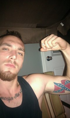 whitetrashmen:  Submission #248: no name or location given.  Nice tatt.  