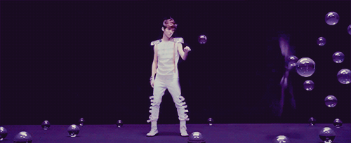 endlesslo7e:  27/100 Luhan moments 