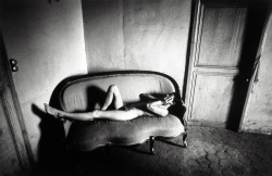 thequietfront:  Jeanloup Sieff - Nude on