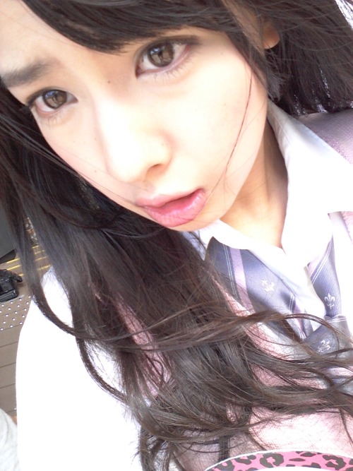 croneko: 山田菜々 - Google+ - 風がつよーい！ めっちゃ好きないい温度の風！ いいねー！やっふぉいいいいいいいいい