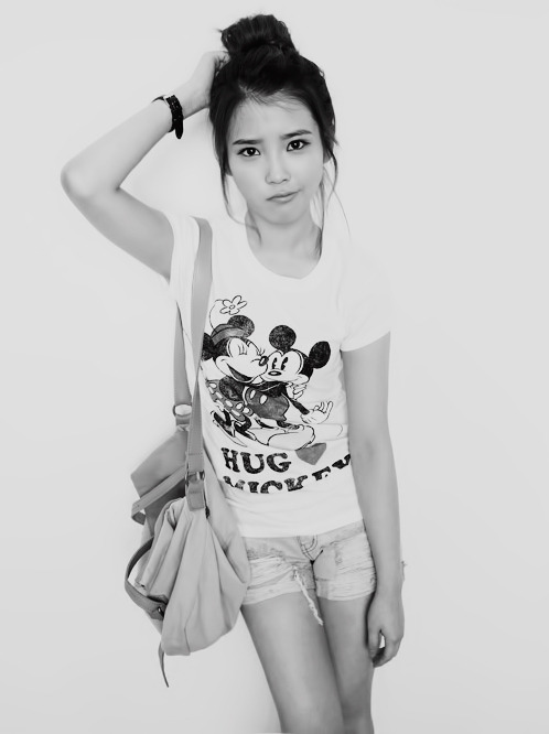 aestheti-c:  IU hehe  