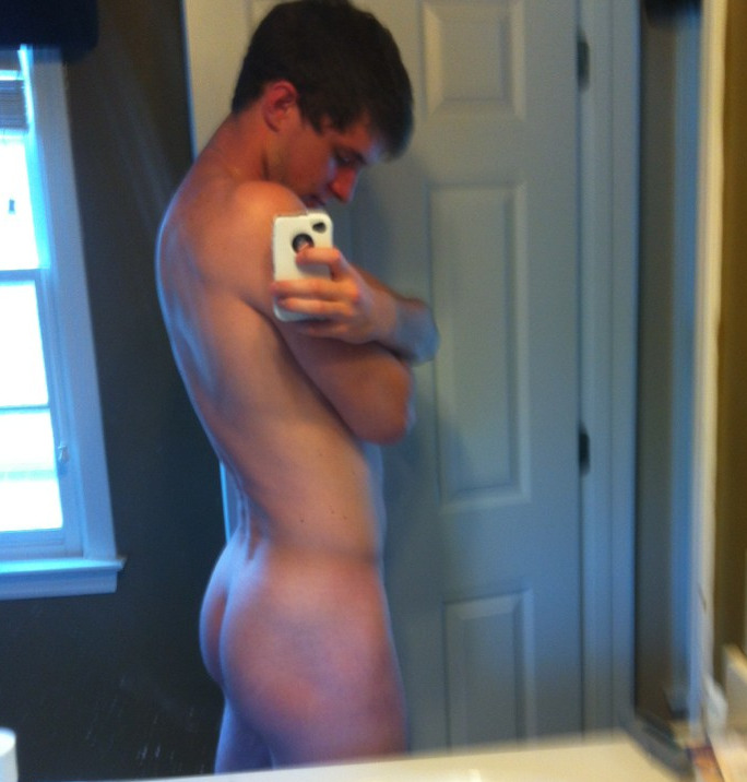 flowingpassion:  flat abs guy pt 2 